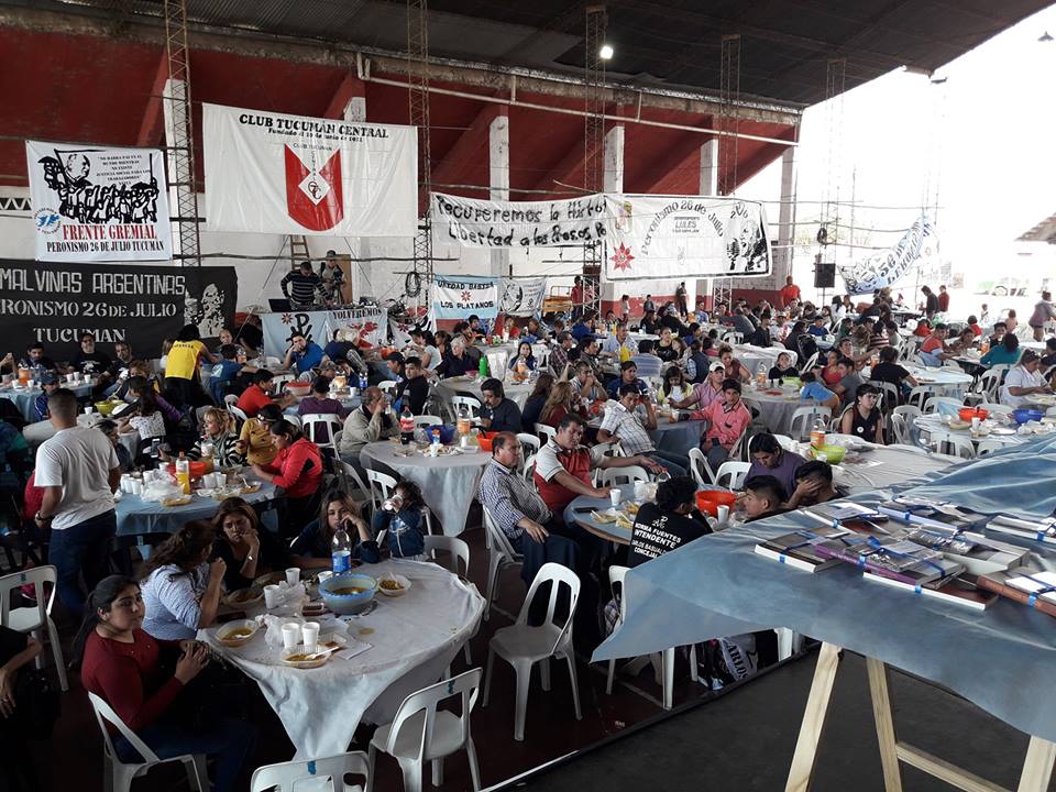 Compañeros comensales